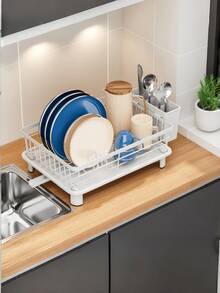 1PC White Dish Rack, 11.81*16.73 Inch Kitchen Dish Drainer With Automatic Drainage Tray, Space Saving Countertop Dish Drying Rack, Plate Bowl Cup Holder Organizer, Kitchen Storage Rack, Modern Home Essentials, Sink Organizer, Kitchen Accessories - White - View 1