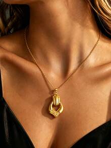 VceTd 1PC Fashion Business Style Stainless Steel Women's Pendant Necklace With Asymmetrical Hollow Geometric/Glossy Heart-Shaped Pendant Design, Suitable For Women's Daily Wear, Fashion Commuting, Holiday Parties, Or As A Holiday Gift For Women Or Loved Ones - Yellow Gold - View 2