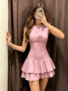 2026 Summer New Elegant Sky Blue Sleeveless Round Neck Mini Dress, Fitted Waist With Double Ruffle Hem, Casual Cute A-Line Short Dress, Suitable For Vacation, Date, Party, Sweet Girl Daily Wear - Baby Pink - View 1