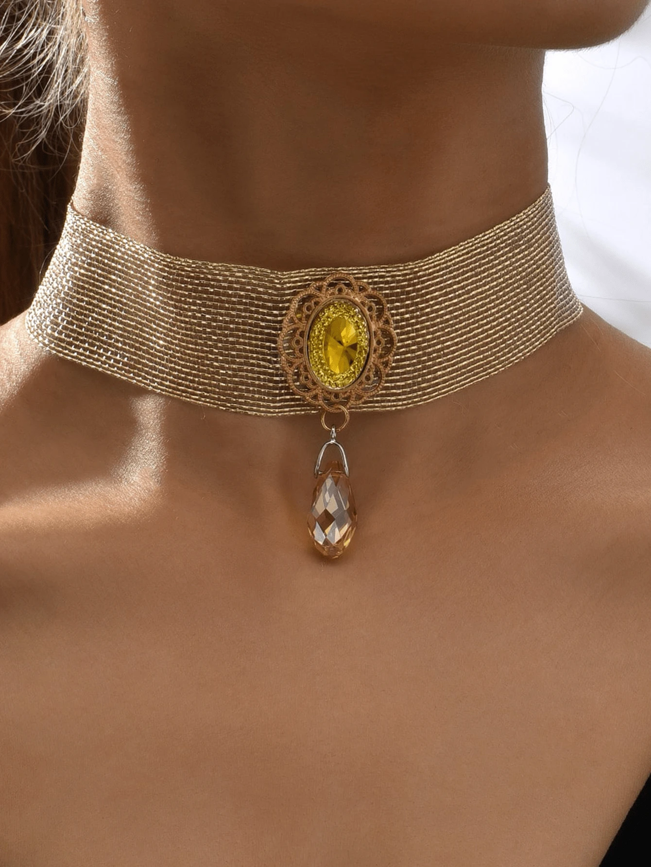 1 buah Kalung Choker Lolita Musim Semi/Panas, Tali Leher Gaya Gothic, Cocok untuk Dipakai di Hari Valentine dan Sebagai Hadiah untuk Teman - Emas - View 1