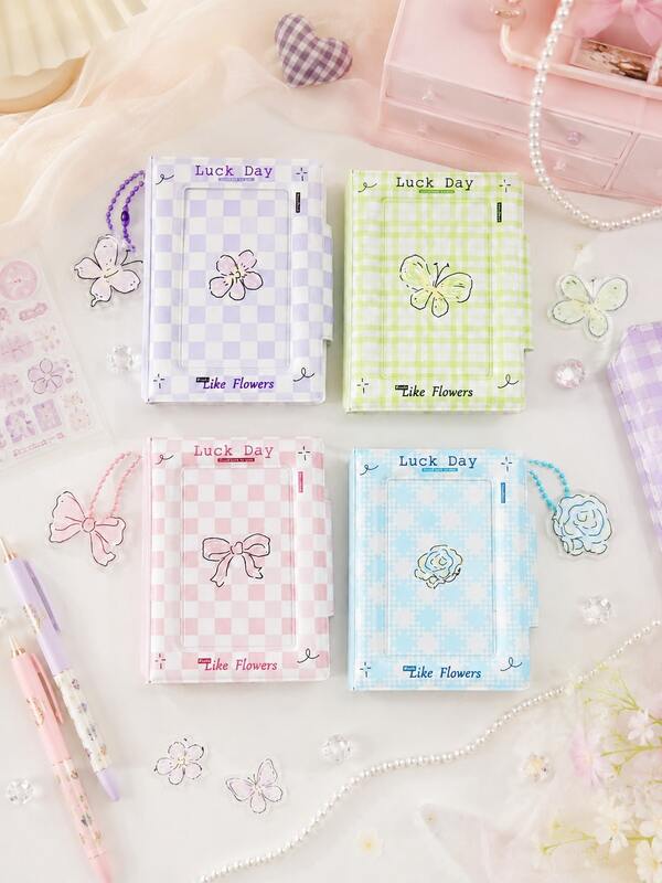 1 pièce Porte-carte photo en forme de cœur avec nœud rose, album de cartes d'idoles K-POP japonais, classeur à feuilles mobiles de 3-3,5 pouces pour le stockage de cartes d'idoles, livre d'autocollants en PVC transparent, album photo portable mignon, convient pour les cartes d'anime, les cartes à collectionner, les journaux, les scrapbooks et les fournitures scolaires