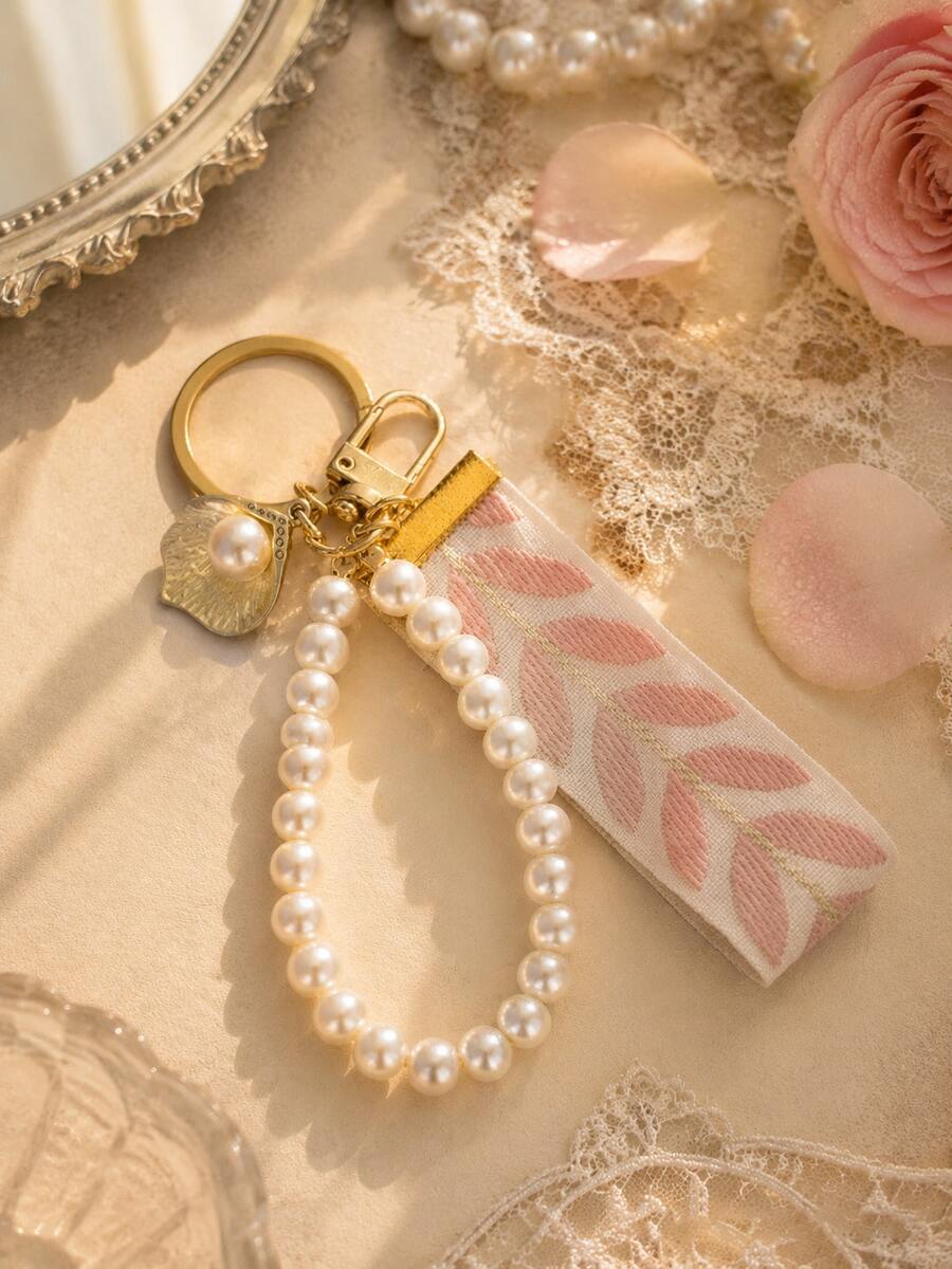 1pc Cute Pearl Keychain, Suitable For Back To School Season, Elegant Leaf Pattern Fabric Backpack Charm, Sweet Gift For Her - Baby Pink - View 1