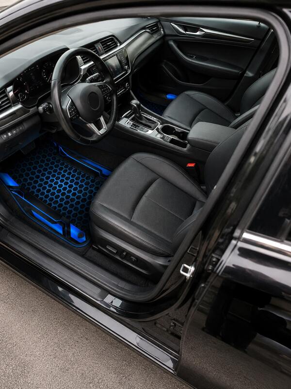 4pcs Universal Car Floor Mats, Blue Tech Style Printed Auto Foot Liners,Non-Slip Polyester Auto Foot Pads Liner For Front And Rear Seats, Universal Fit For Car SUV Interior Accessories