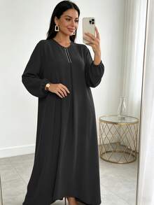 1 buah Gaun Abaya Sederhana Gaya Madinah, Pakaian Kasual Esensial, Busana Tradisional yang Indah, Desain Lipatan Depan yang Elegan - MultiWarna - View 18