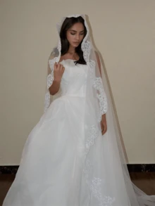 1pc Vintage Lace Trimmed Cathedral Wedding Veil, 1 Layer 3 Meters Long Soft Tulle Bridal Veil With Comb - Multicolor - View 7