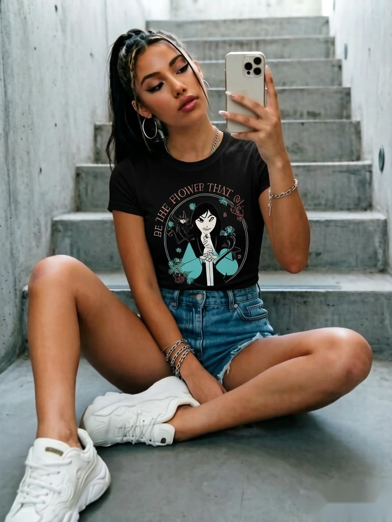Women's Minimalist Letter Print Short Sleeve Pink T-Shirt - Crew Neck Casual Soft Cotton Tee for Beach, Vacation & Summer Outfits - Negro - Ver 1