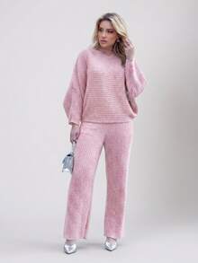 Women's Cold Weather Set In Ribbed Mousse Knit - Oversized Blouse And Pants | Fits Sizes 36 To 44 | Textured Pattern | Wool-Like Fabric | Drawstring Pocket | Women's Clothing | Daily Wear | Autumn/Winter - Rusty Rose - View 1