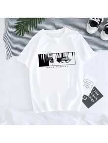 Mirada penetrante del valiente guerrero de ojos fríos que lucha por la paz eterna reflejada en esta suave camiseta de hombre casual única. - Blanco - Ver 1