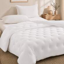 KTAbedding 1PC Thickened Quilt, High-Elasticity And Fluffy, Soft Keep Warm Comfortable Household Quilt, , Applicable To Bedroom, Dormitory, Outdoor Camping, Suitable For Multi-Size Beds, Travel And The Hotel All Are Suitable, Luxury Gift - White - View 1
