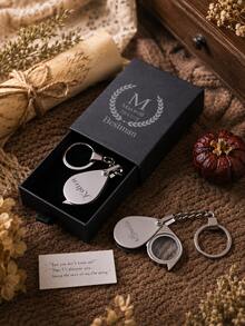 Juego de Regalo de Lupa Personalizada - Lupa Personalizada Grabada con Llavero, Perfecto para Regalos de Fiesta, Recuerdos para Padrinos de Boda. - Lupa multicolor - Ver 3