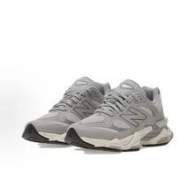 New Balance 9060 - Rain Cloud Grey, Sea Salt & Black Castlerock | Viral 2026 Chunky Platform Sneakers | Premium Suede & Mesh Breathable Trainers | Comfortable ABZORB Midsole Dad Shoes | Authentic Unisex High-Fashion Footwear - 銀灰 - 查看 1
