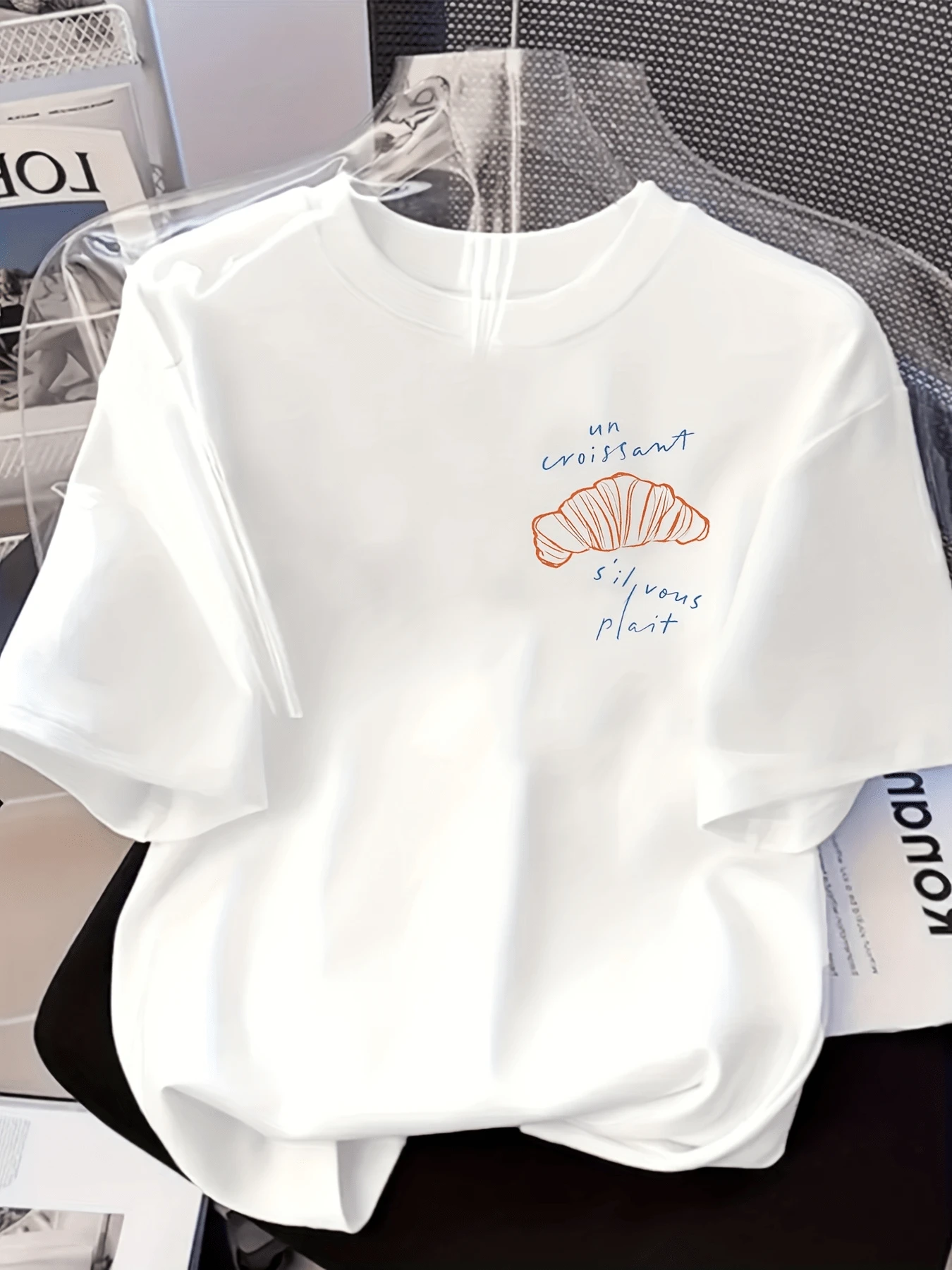 Camiseta de cuello redondo con estampado de letras Croissant en el frente, casual deportiva de manga corta para mujer para primavera/verano