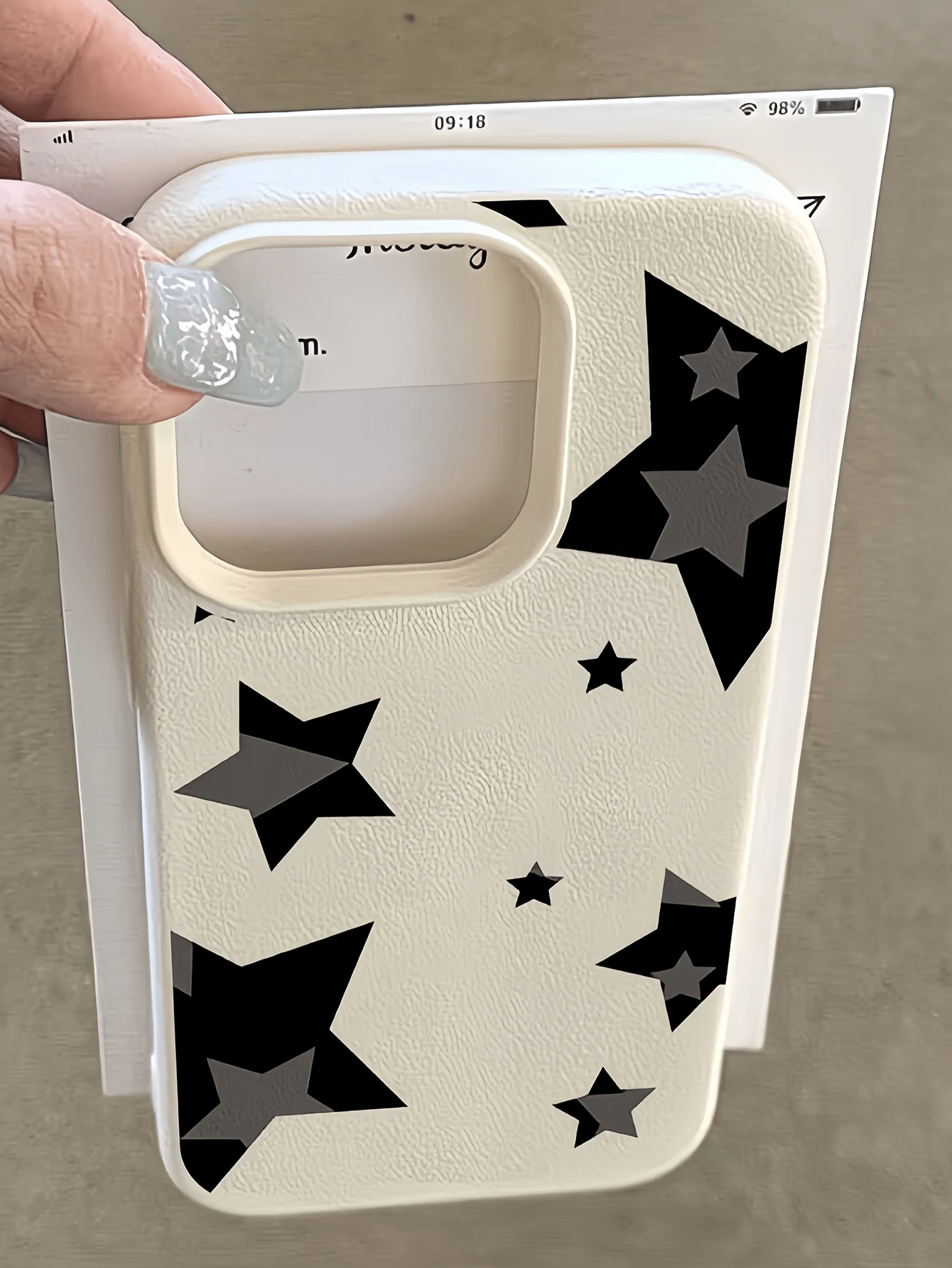 1件白色對比黑灰色星星圖案 TPU 防震全包覆手機殼,適用於 Apple 17 16 15 14 13 12 11 Pro Max Air 及系列 - 彩色 - 查看 1