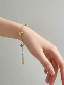 VceTd 1 pezzo Braccialetto pendente da donna in acciaio inossidabile stile romantico alla moda con 3 disegni di pendenti a forma di cuore lucidi, adatto per uso quotidiano, uscite durante le vacanze, feste, appuntamenti, tè pomeridiano o come regalo per le vacanze per le donne o i propri cari - Oro giallo - Visualizzare 3