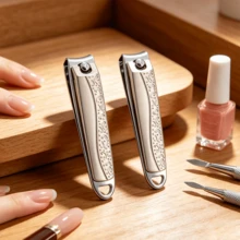 Zinc Alloy Embossed Nail Clipper With File, Large/Small Size Optional | 3D Relief Texture + Quenched Sharp Blade 2-In-1 Manicure Tool | 1pc/2pcs Optional, Non-Slip Durable Nail Care Set - Nail Clippers - View 16