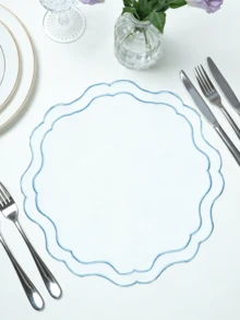 1-4pcs Red & White Contrast Color Placemats, French Luxury Linen Wavy Edge Waterproof Heat-Resistant Table Mats, Home Holiday Table Decor - Multicolor - View 14