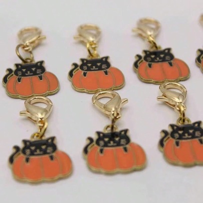 Gift For Her/Him 5/10/15pcs Halloween Pumpkin Little Black Cat Keychain, Exquisite, Easy, And Fashionable