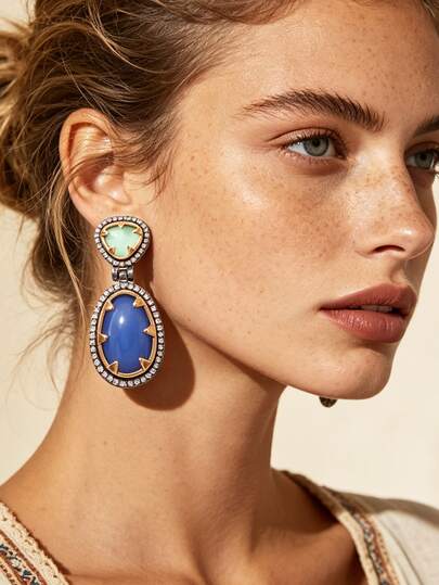 1 Pair Vintage Contrast Color Geometric Resin Rhinestone Dangle Earrings, Luxury Distressed Metal Texture, Versatile Elegant Women's Earrings