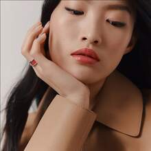 Hermès [1.2g] Hermes 絲綢晶瑩透亮口紅，植物基底滋養輕盈亮澤顯色口紅 #12 #21 #26 #64 #75 #85 - #21-1.2g - 查看 5