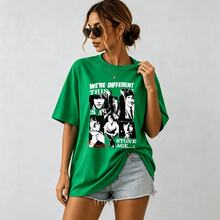 1pack Fleurine Studio Women's Oversized Cotton T-Shirt, Vintage Rock Band Graphic Tee, "We're Different This Is A Stone Age" Print, Casual Short Sleeve Top And Fitted - 綠色 - 查看 1