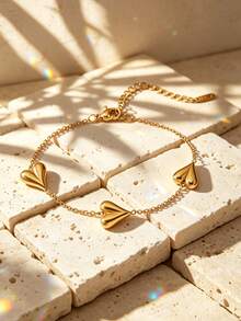 VceTd 1 pezzo Braccialetto pendente da donna in acciaio inossidabile stile romantico alla moda con 3 disegni di pendenti a forma di cuore lucidi, adatto per uso quotidiano, uscite durante le vacanze, feste, appuntamenti, tè pomeridiano o come regalo per le vacanze per le donne o i propri cari - Oro giallo - Visualizzare 6
