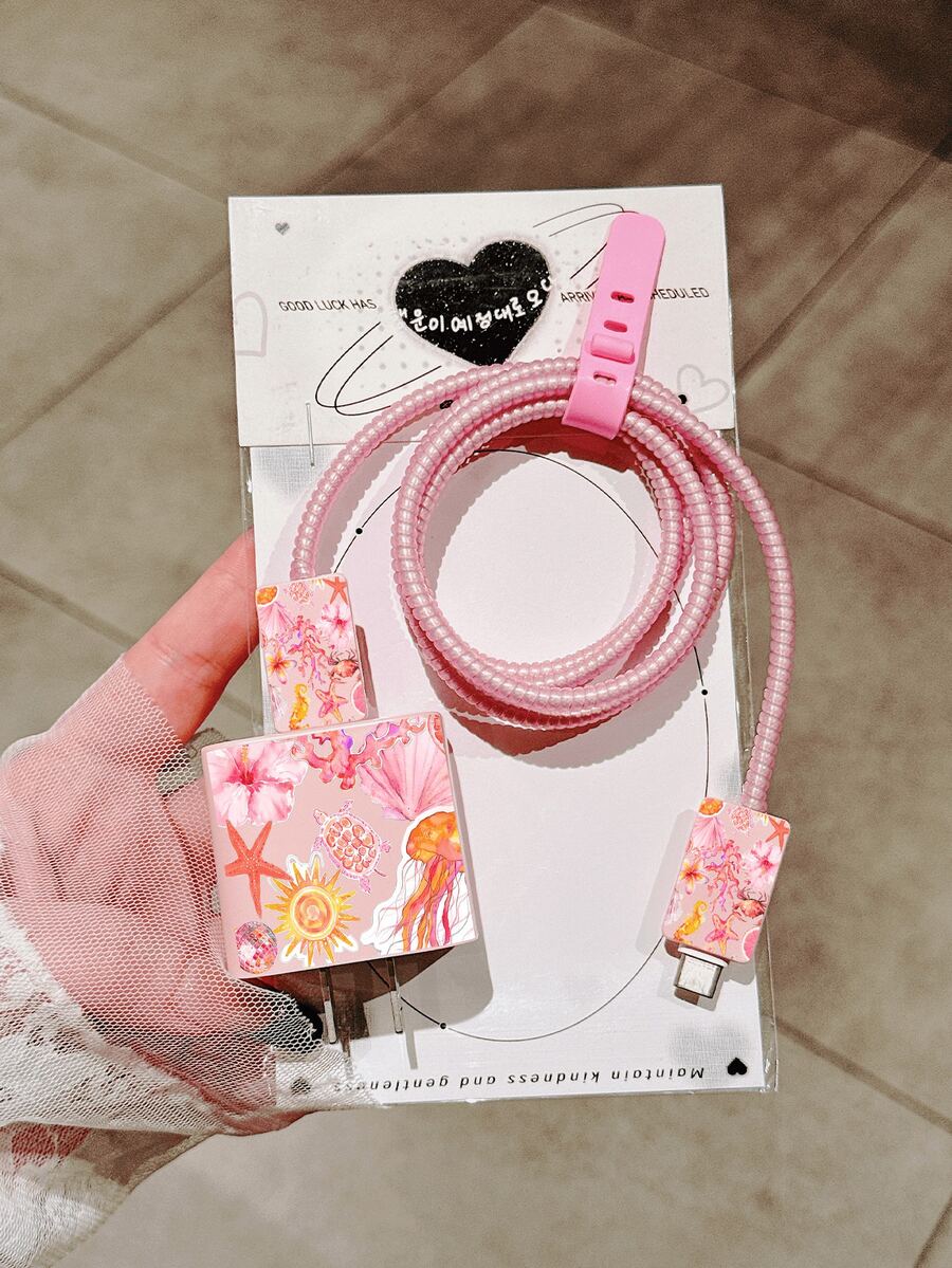 Marine Life, Cute Turtle & Jellyfish Pattern, Charger Protective Case + Matching Same Color Cable Protector, Compatible With Apple 20W Charger, Minimalist Apple Charger Protective Shell, Compatible With 20W Phone 15/16 Pro Max Charging Cable Protector, Anti-Scratch, Anti-Bite, Suitable For 13/14 Plus - Multicolor - View 1