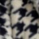 En blanco y negro