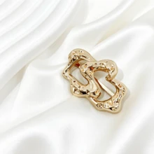1pc Asymmetrical Lava Texture Scarf Buckle, Vintage Liquid Metal Effect Shawl Clip, Multi-Functional Clothing Corner Knot Ring, Premium Versatile Scarf Fixing Accessory - A - View 6
