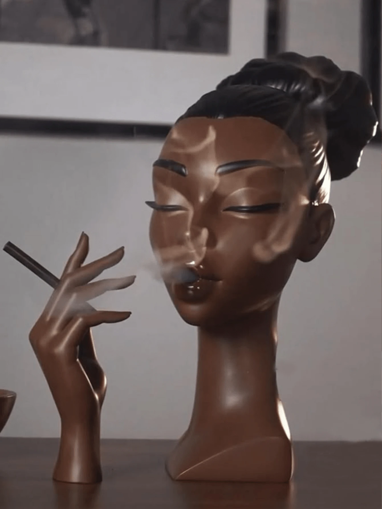 1pc Artistic Incense Burner, This Unique Sculpture Also Serves As An Incense Holder, Perfect For Meditation Corner, Home Office Or As A Stylish Decor For Living Room, Adding An Artistic And Peaceful Atmosphere