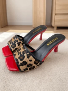 Popular Best-Selling Leopard Print Patchwork Red Youth Sandals, Leopard Print Wide Strap Comfortable Fit High Heel Shoes, Retro Style - Black - View 2
