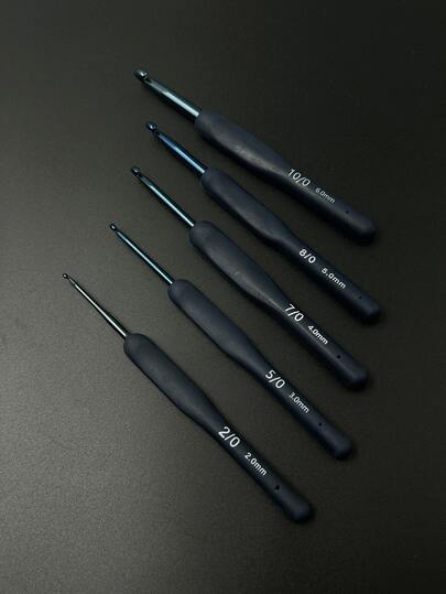 Juego de 3 ganchillos de goma suave ergonómicos, cabeza de gancho de metal suave y sin enganches, adecuado para muñecas DIY, bufandas y otras manualidades hechas a mano, regalo perfecto para entusiastas del tejido