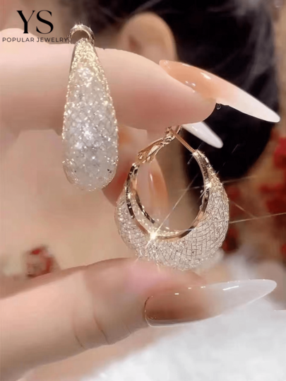 Anting Hoop Kristal Jala Mewah Untuk Wanita, Anting Berbentuk Lingkaran Klip Telinga Modis Dengan Rasa Desain