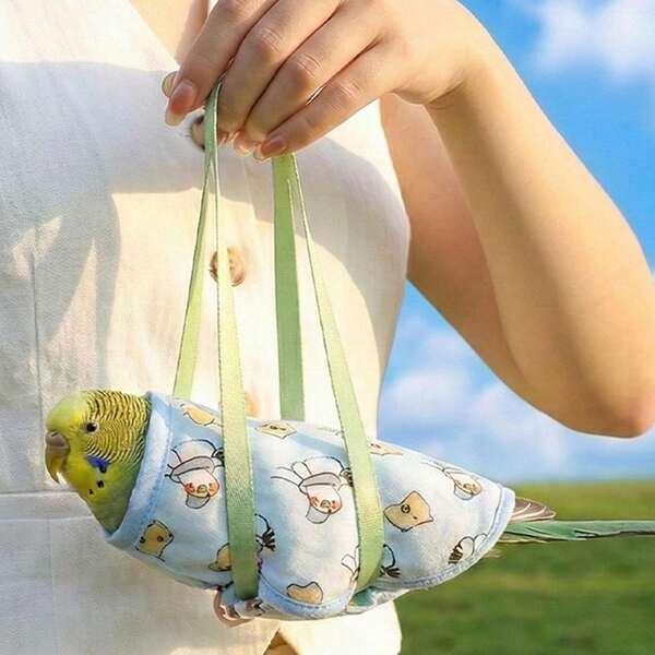 1pc Portable Bird Travel Carrier Bag, Super Soft Bird Diaper Flight Suit, Suitable For Small And Medium Parrots, Anti-Escape Outdoor Harness Vest