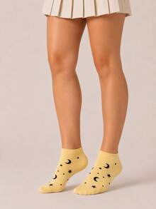 5 Pairs Of 5-Color Women's Preppy Short Socks, With Star And Moon Patterns. They Are Comfortable, Soft And Breathable, Suitable For Daily Wear. - Multicolor - View 5