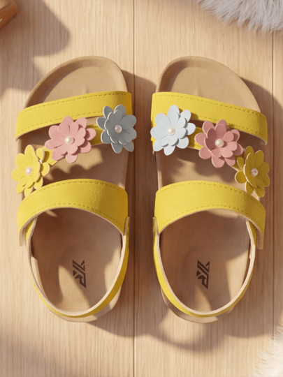 2026 Girls' Floral Sandals, Macaron Color 3D Layered Flower Decor Girls' Shoes, Suitable For Daily Wear And Various Occasions