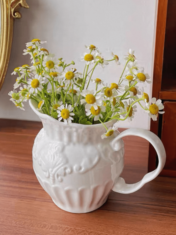 1件極簡歐風小眾高端復古壓紋陶瓷花瓶 客廳鮮花花瓶 白色小奶罐裝飾品
