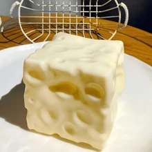 Jouet anti-stress modelable au lait de myrtille et fromage sans rebond, jouet squishy, jouet anti-stress doux et rebondissant - Cadeau d'anniversaire - Cadeau de Noël - Cadeau de fête - Meilleur cadeau - Cadeau d'anniversaire ou faveur de fête - Jouet anti-stress portable pour les voyages - Fromage couleur citron - Voir 7