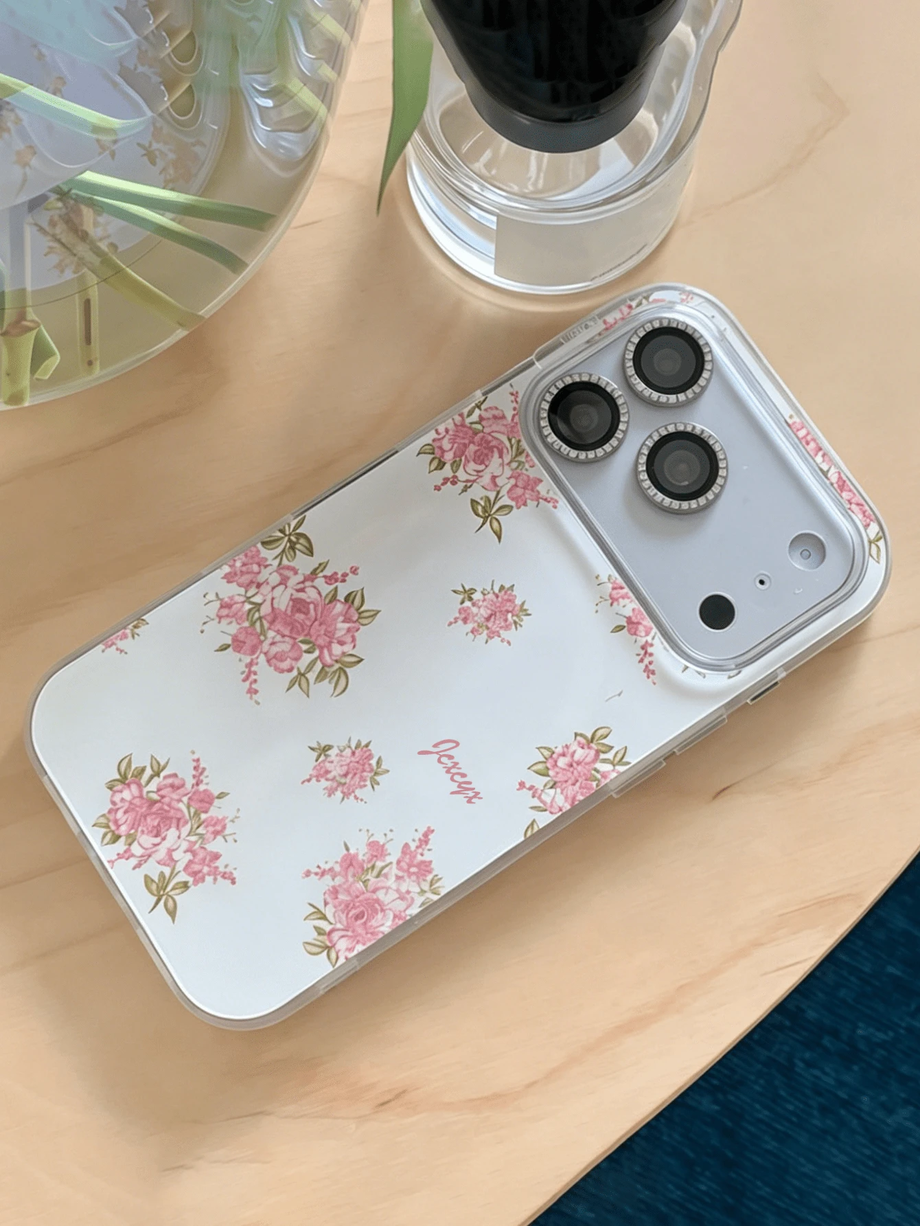 Casing Ponsel Motif Bunga Daisy Musim Semi yang Lucu dan Berpayet, Kompatibel dengan iPhone 17ProMax 17Pro 17 Air 17 16 15 14 13 12 Pro Max 11, Casing Lembut Tahan Guncangan dengan Motif Bunga yang Manis