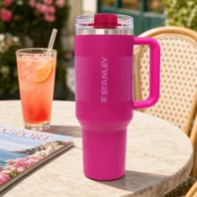 Stanley 40oz ProTour Limited Edition Dragon Fruit Magenta Tumbler, Insulated Stainless Steel Leakproof Mug With Handle Straw All-Day Cold Retention - 玫紅色 - 查看 4