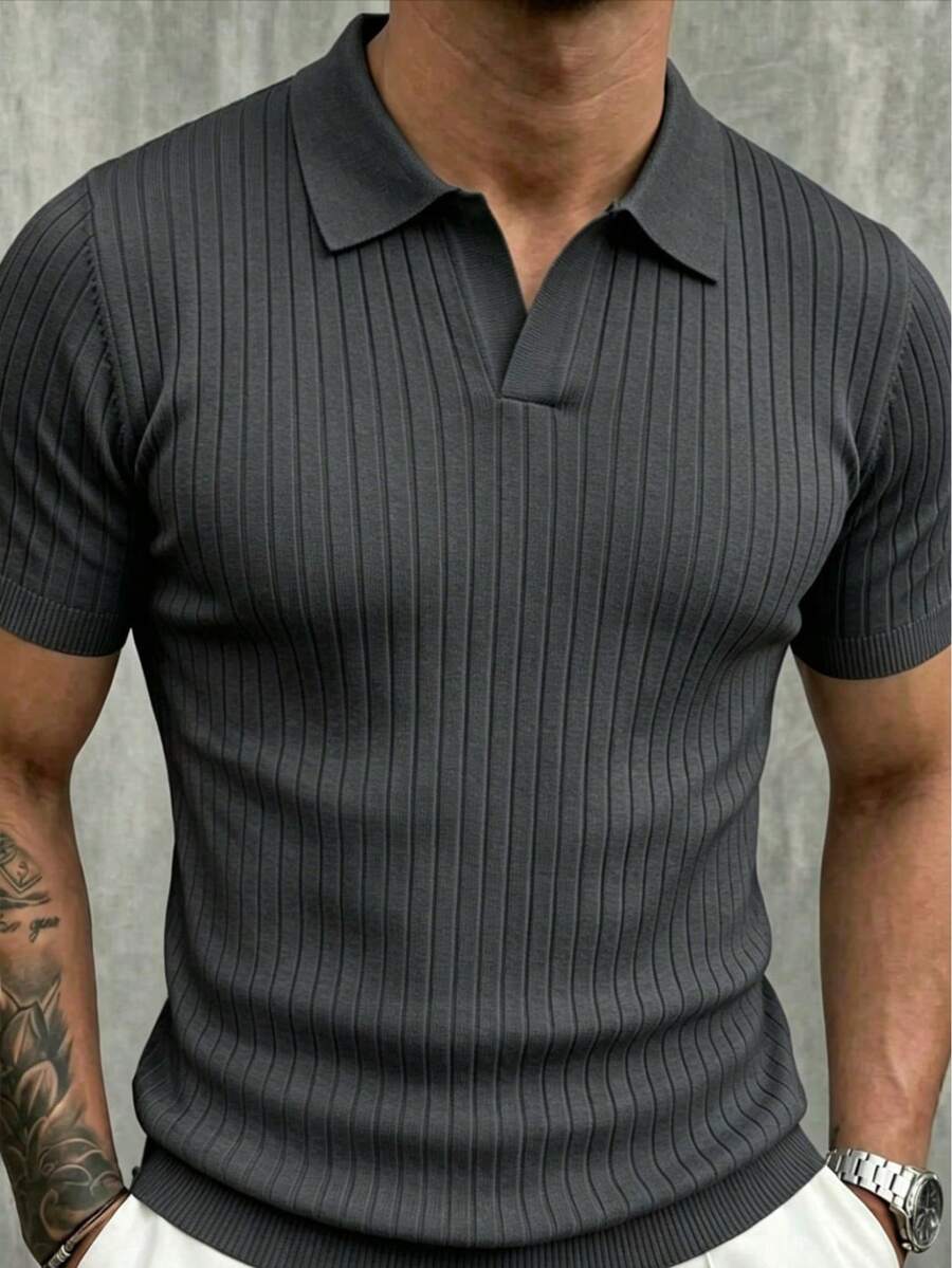 Suéter de punto de manga corta con cuello vuelto de unicolor para hombre