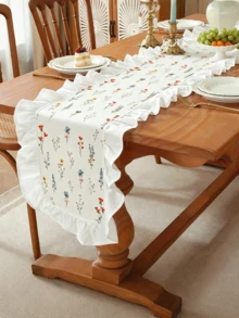 1/20PCS French Style Vintage Floral Lotus Leaf Ruffle Edge Table Runner, Long Tablecloth For Coffee Table, Cabinet, Outdoor Holiday Decor, Suitable For Living Room, Dining Room, Holiday Party, Family Gathering, Wedding, Birthday, Table Decoration, Washable - White - View 3