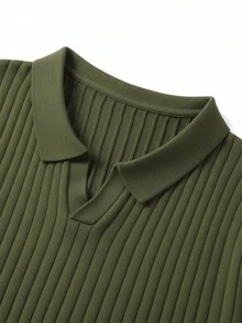 Suéter de punto de manga corta con cuello para hombre de unicolor - Verde militar - Ver 3