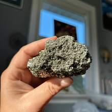1pc Natural Pyrite Cluster Chalcopyrite Ore, Asymmetric Raw Mineral, Iron Ore Stone, Healing Energy, Suitable For Home Aquarium Decoration, Enhances Willpower And Manifestation Ability - Pyrite - View 8