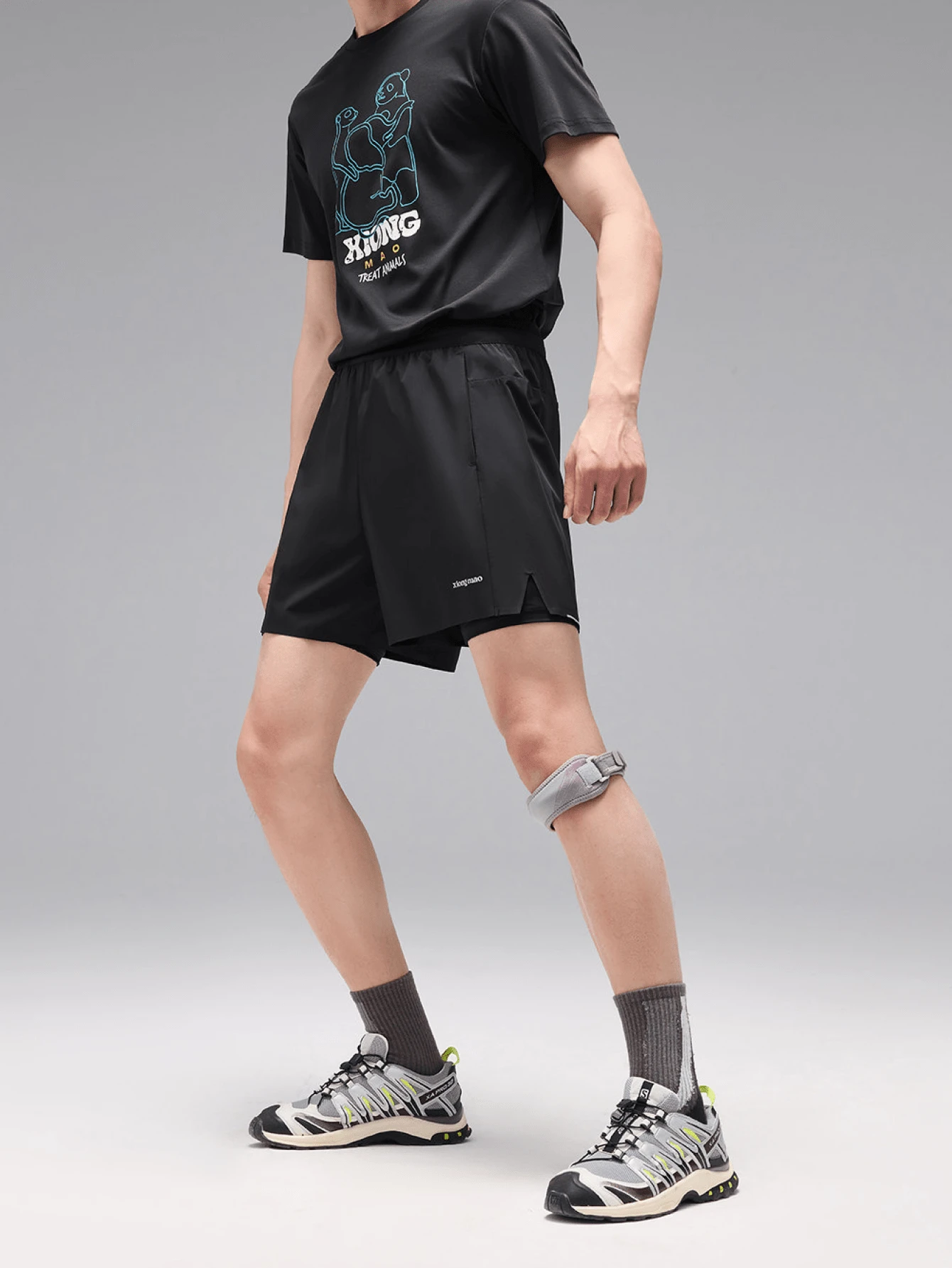 CAMEL CROWN Men's New Summer Quick-Dry Sports Shorts, Loose Layered Design Athletic Pants, Suitable For Fitness And Running - Phantom Black - View 1