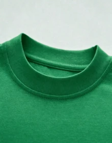 Women's Soft Green Cotton T-Shirt With A Fun Cow Print Featuring Glasses, A Bow Tie, And A Coffee Cup. A Fun Design For Everyday Casual Wear, An Ideal Gift For Coffee Lovers. - 綠色 - 查看 3