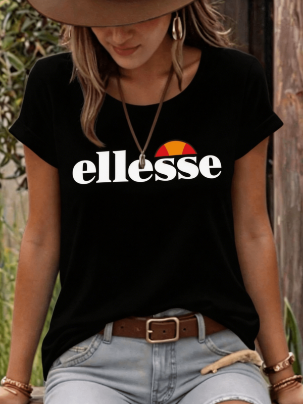 Nouă sosire primăvară/vară pentru femei: tricou negru din bumbac, elegant și confortabil, de dimensiuni mari, cu logo Ellesse, versatil pentru un stil urban casual