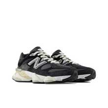 New Balance NB 9060 Comfortable And Stylish Low-Top Casual Urban Commuting Running Shoes, Men's, Black - Black - View 3