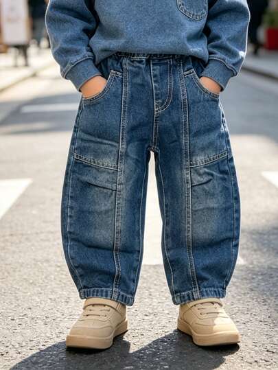 Young Boy Loose Fit Denim Jeans Suitable For Casual Outdoor Wear