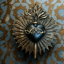 1pc Gothic Sacred Heart Wall Decor - Golden Radiance Religious Home Decoration, Catholic Hanging Ornament Suitable For Church, Living Room, Christmas, Easter, Halloween, Wedding - Exquisite Church Decor Gift, Fine Design And Craftsmanship, Perfect Choice For Thanksgiving - 1PC - View 7