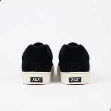 Comfortable Unisex Sneakers With A Classic And Versatile Design For Any Occasion. Immediate Shipping. - Black and White - View 3